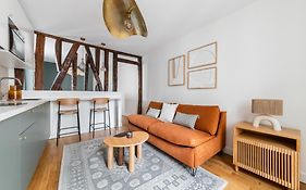 Brand New Luxury Flat In Parc Monceau - Batignolles