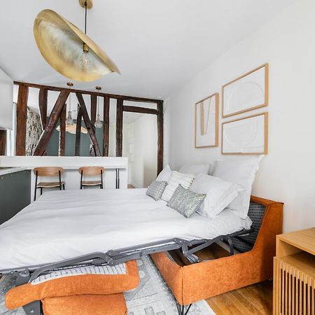 Appartamento Brand New Luxury Flat In Parc Monceau - Batignolles Parigi Esterno foto